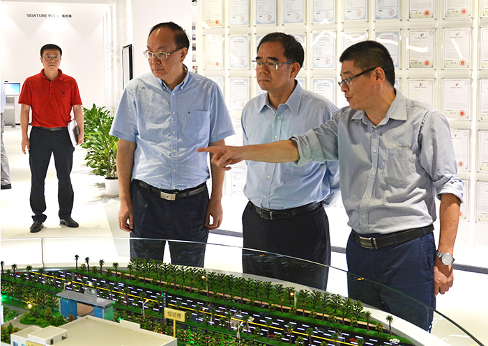 向导来访： 2018.10东莞市委书记梁维东盛世集团调研